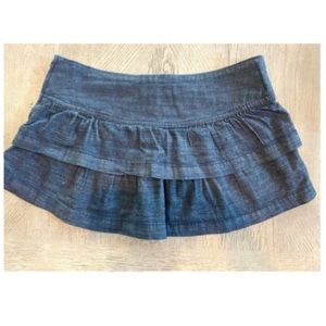 Adorable Jalate denim mini shirt in excellent condition. Sz 7 (junior)